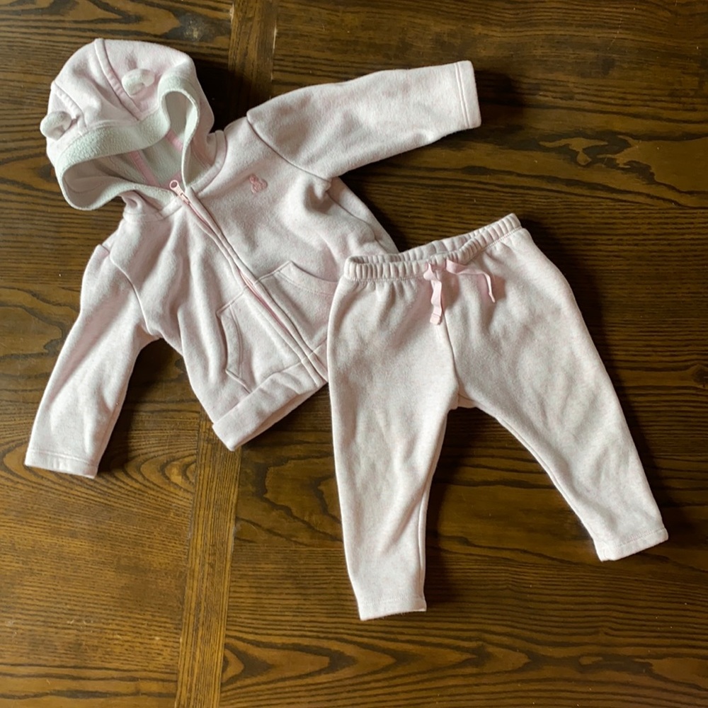 SO CUTE Baby Gap baby girls sweat suit